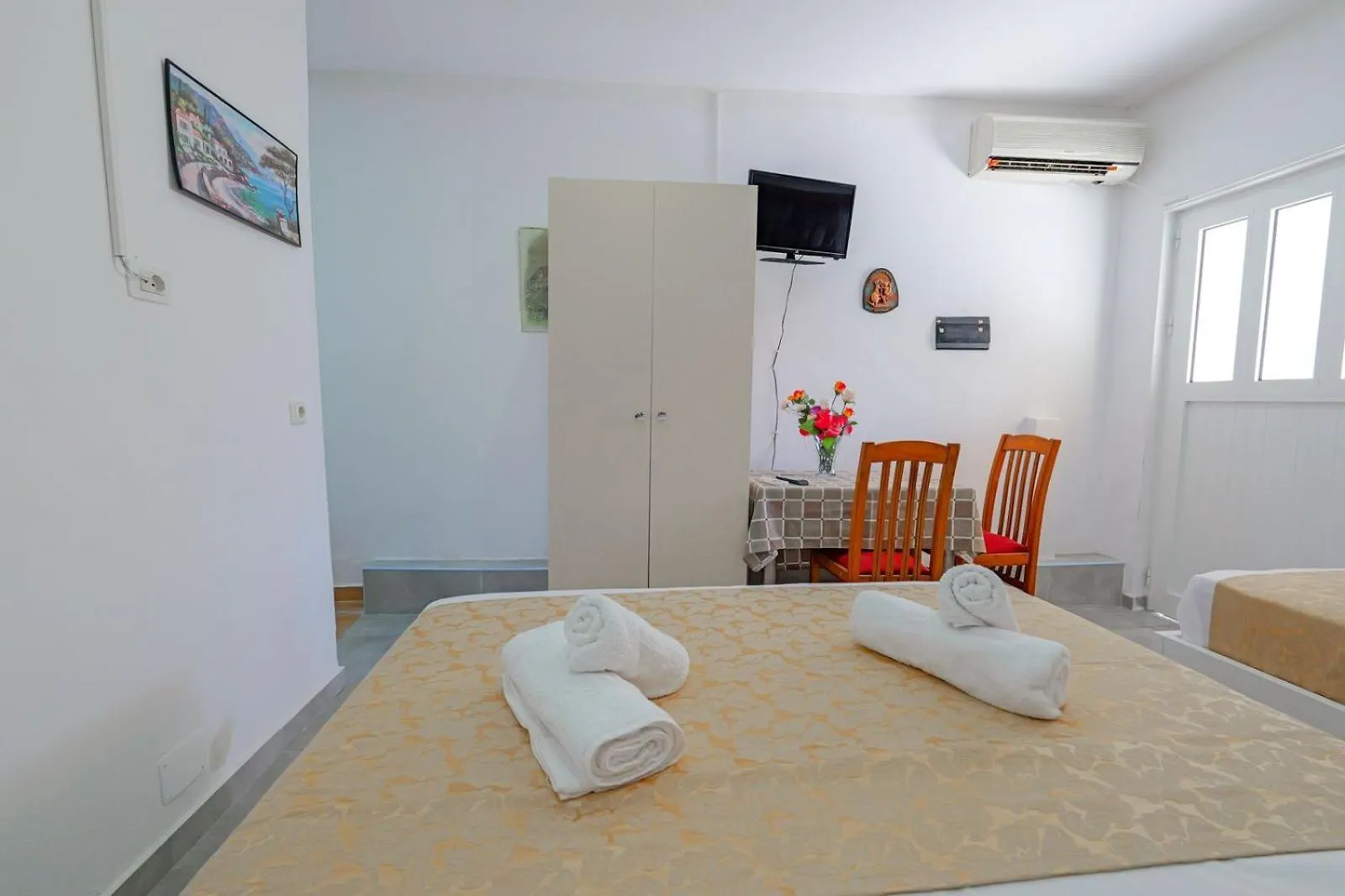 Villa Ensilv Ksamil Apartment