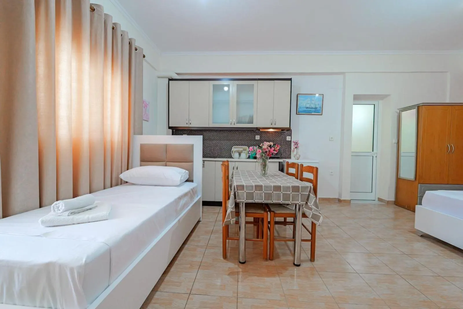 Apartment Villa Ensilv Ksamil Albania