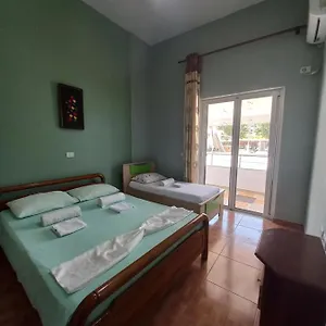 Arjana & Nelaj Apartment