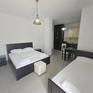 Vila Maison Appartamento